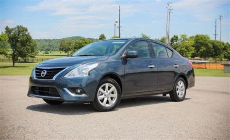 First connect the black ground (earth) lead, then connect the yellow and red power supply leads. Nissan Versa Pics