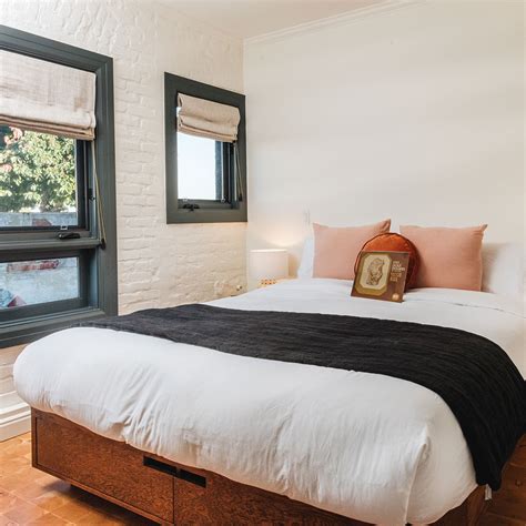 We did not find results for: Gold Diggers (Los Angeles Area, California) Verified Reviews | Tablet Hotels