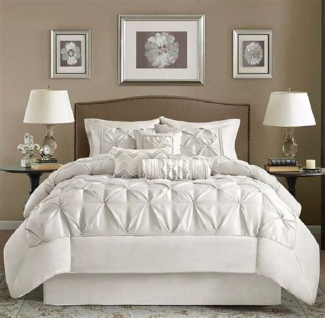 Check out clearance bedding at the bed bath & beyond for great deals on bedding linens like comforters, sheet sets, accessories and more. 7 Piece Comforter Set Elegant Tufted Contemporary Style ...