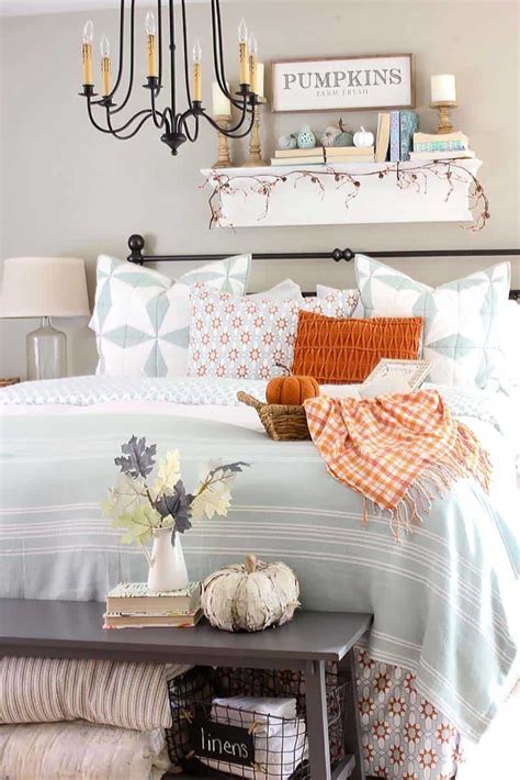 24 Absolutely Dreamy Bedroom Decorating Ideas For Autumn Dreamy