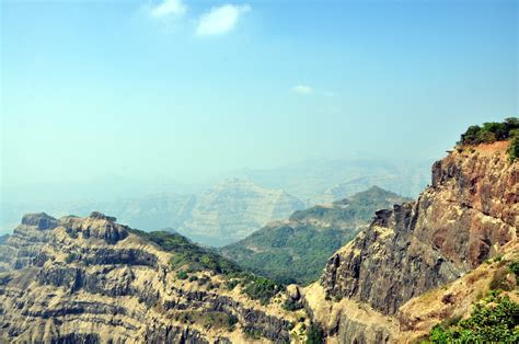 Discover 2021's top arthurs seat attractions. Mahabaleshwar: Arthur's Seat Point | Mahabaleshwar: Arthur ...