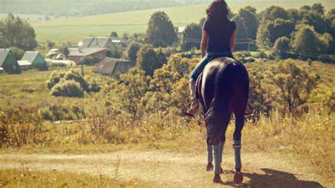 5 Fysiske Og Psykiske Fordeler Med å Ri På Hest