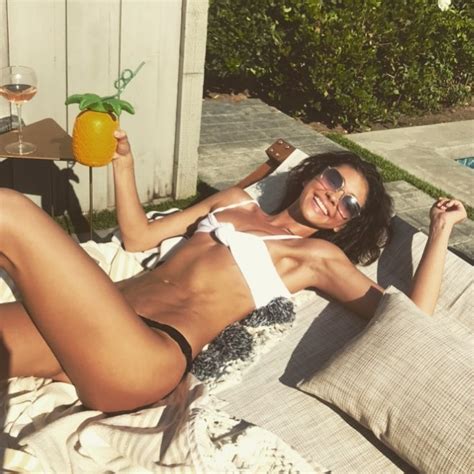 Sarah Hyland Fappening Sexy Bikini And Hot Dress The Fappening