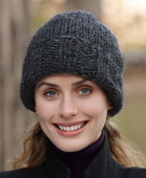 Eagle Bay Hat In Lion Brand Wool Ease Thick And Quick 81018d Knitting