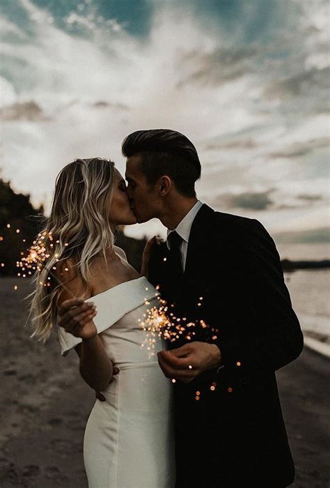 48 Most Creative Wedding Kiss Photos Em 2020 Beijo De Casamento