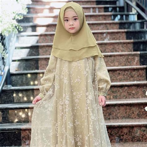 Potret Maryam Nusaibah Abdullah Anak Oki Setiana Dewi Yang Hafal Al