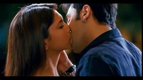 Deepika Padukone Hot Kiss All Scenes Cute Couples Kissing French Kiss Couple Ranbir Kapoor