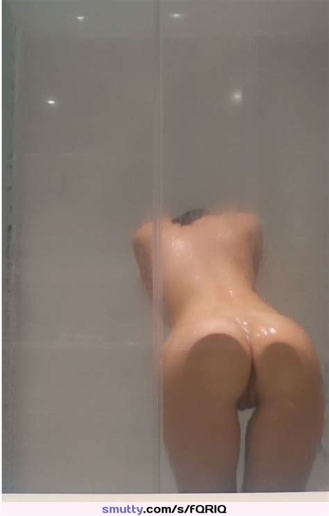 Viewfrombehind Showering Gorgeousass Smutty Com