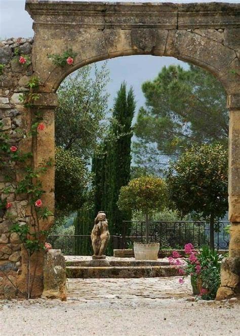 Provence France Exoticflowers Beautiful Gardens Gorgeous Gardens