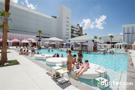 The 11 Best Pool Parties In Las Vegas Ranked Vegas Pool Party Pool Vegas Pools