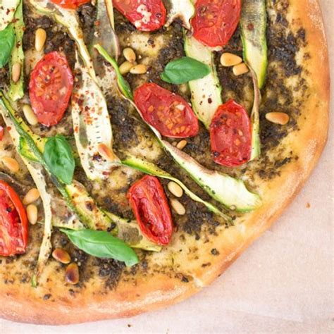 Individual flatbreads also let you customize every pizza and make as many as you need. Vegan Thin Crust Pizza. Crispy homemade pizza with a ...