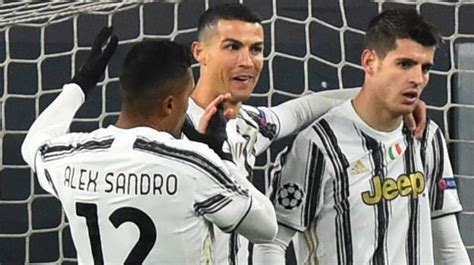 Juventus 3 0 Dynamo Kyiv Ronaldo Scores 750th Goal As Frappart Makes