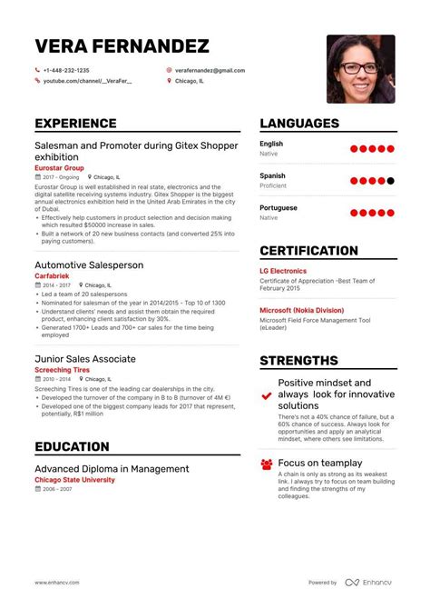 Focuses on pain points of the job. 8+ IT Resume Examples | Information Technology Resume ...