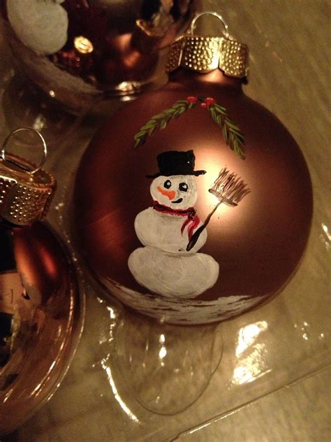 Ornament I Painted Whit Acrylic For Christmas Whit Christmas Bulbs