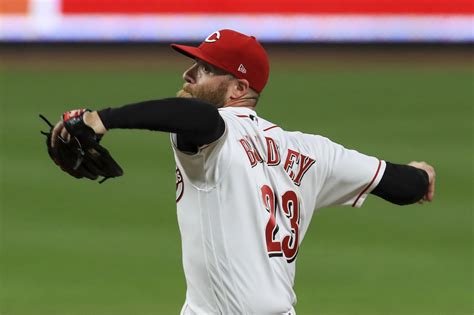 Ap Source Phillies Agree To 6m 1 Year Deal With Bradley Ap News