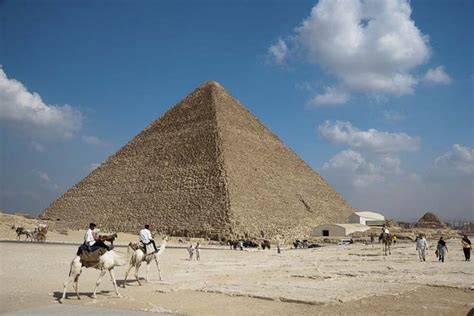 King Khufu And The Great Pyramid Cheops