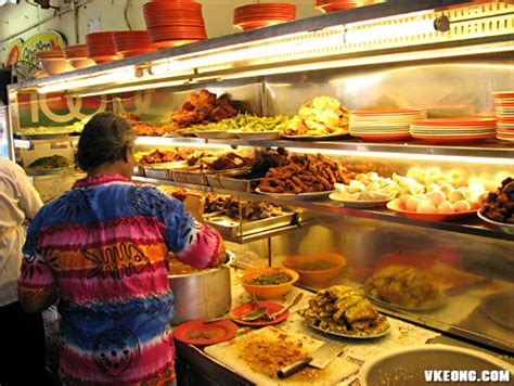 U may queue at the counter for kuah taruh atas style or call for the separate dishes and they will serve at your table. Legendary Nasi Kandar Line Clear* | Mohd Khairul Syafiq