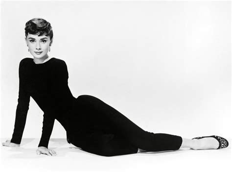 Audrey Hepburn In Sabrina Wall Murals Online Photowall