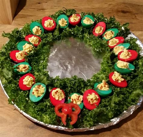 Deviled Egg Wreath Christmas Food Crafts Christmas Food Egg Christmas
