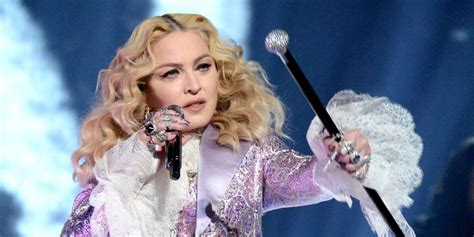Madonna Looks Unrecognisable With A New Shaggy Wolf Haircut Transformation Wild And Pretty