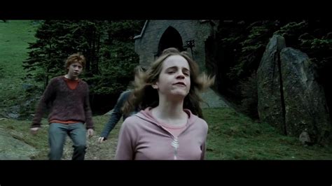 Hermione Punch Draco hits Meme 妙麗連擊馬份 下 YouTube