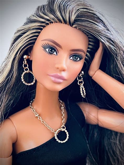 Barbie Model Barbie I Barbie Dress Barbie And Ken Barbie Hairstyle Doll Aesthetic Barbie