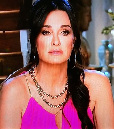 Kyle Richards Pink Chain Strap Interview Top And Link Necklace Big
