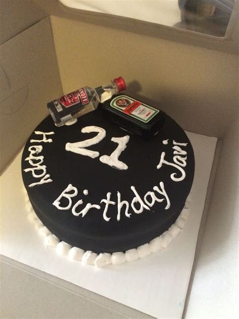 Simple But Nice Cake For Guys 21st Birthday Birthday Cakes For Men
