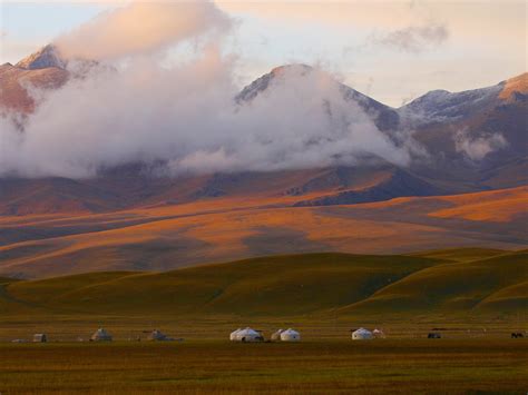 Mongolia Holidays Luxury Holidays To Mongolia Steppes Travel