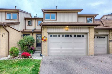18 3500 South Millway Mississauga — For Sale 550000 Zoloca