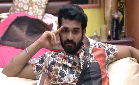 To watch telugu bigg boss season 4 online, the audience can visit official online digital streaming website. Bigg Boss Telugu 4: Akhil-Ariyana Beat Abhijeet