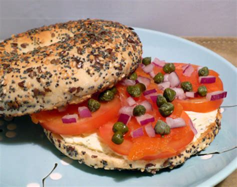 These smoked salmon breakfast bagels are just pure magic. Bagels With Smoked Salmon Ww) Recipe - Genius Kitchen