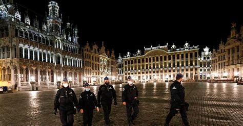 Hét adres voor luxe vakantiehuizen in nederland, belgië, frankrijk en duitsland. Avondklokken in België en Frankrijk geven hoop - NRC