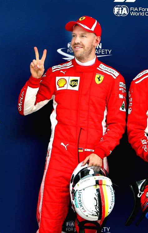 Destijds werd hij door het team bmw sauber derde rijder gemaakt. Sebastian Vettel to join renamed Aston Martin team in 2021