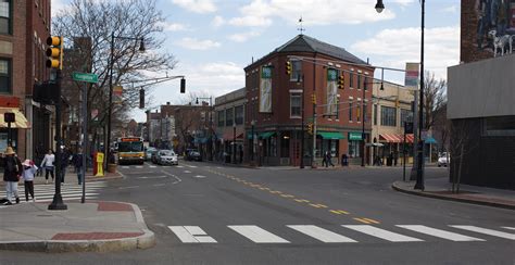 File:Cambridge MA Inman Square.jpg - Wikimedia Commons