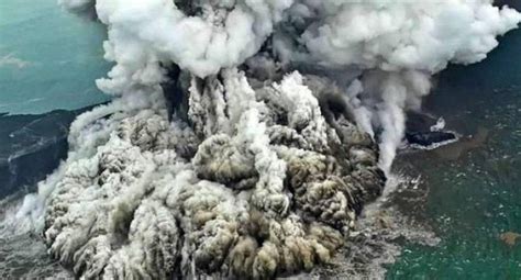 Sejarah Letusan Dahsyat Gunung Krakatau Tahun 1883 Silam