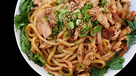 Bring home delicious korean flavors with succulent chicken that is marinated in an authentic bulgogi sauce and grilled to perfection. Flipboard: Chicken Bulgogi Udon Noodles Recipe & Video