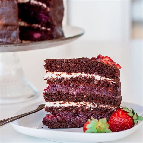 You can get away with little mini bars. Low Fat Chocolate Berry Dessert : No Bake Chocolate Berry ...