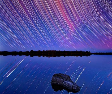 Extremely Long Exposure Of Night Sky Wordlesstech