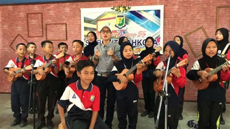 Download lagu hikayat ben laden itj mp3 di metro musik. Viral Kerana Lagu Hikayat Benladin, Bukit Mahkota Ukulele ...
