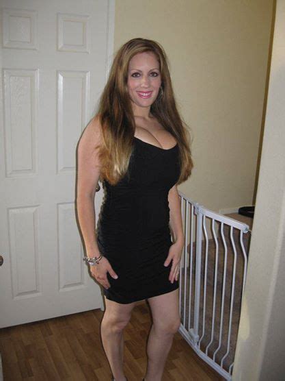 Pin On Older Women Dating And Milf