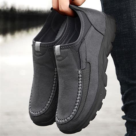 Men Casual Shoes Breathable Loafers Sneakers 2021 New Fashion