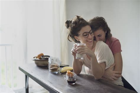 6 Things Straight Girls With A Lesbian Crush Need To Know