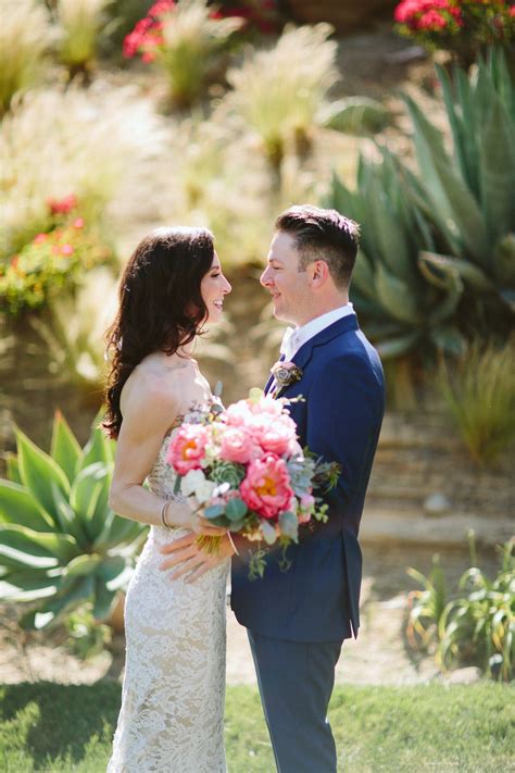 A Flower Filled Southern California Wedding Under The Stars Wedding Southern California Wedding