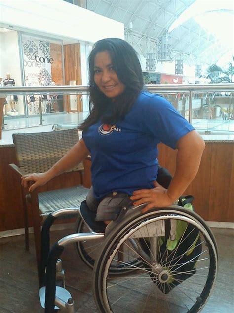 Pin By Disabledplanet On Female Dak Amputee Amputee Lady Lady Fashion