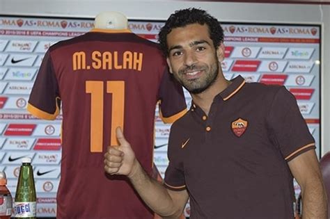 official roma signs mohamed salah from chelsea chiesa di totti