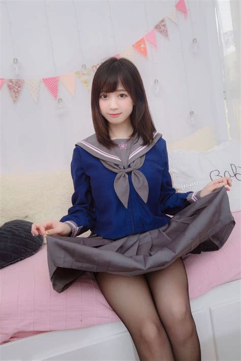 Yami On Twitter ミニスカートの女の子 可愛いアジア女性 女の子の衣装