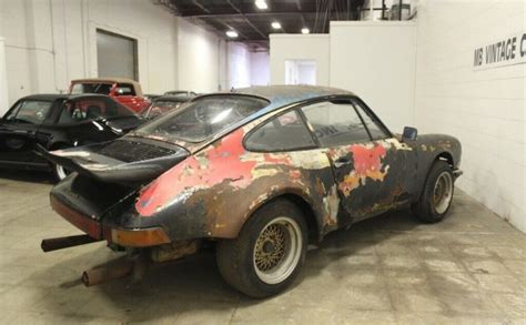 Rusty Euro Spec 1970 Porsche 911 Barn Finds