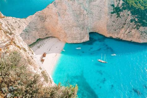 If you want to know how to say beautiful lady in greek, you will find the translation here. 19 Best Places In Greece To Visit - Hand Luggage Only ...
