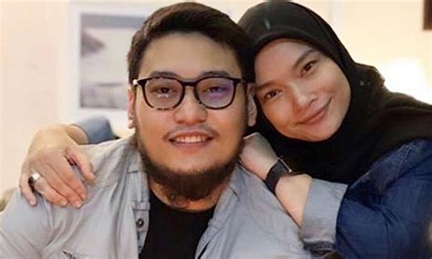 See more of it's nora ariffin on facebook. putri nor dahlia anak nora ariffin | Beautifulnara - Gosip ...